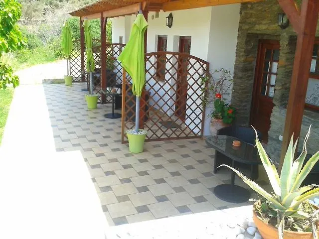 Kostis Гостевой дом Korissia (Kea)