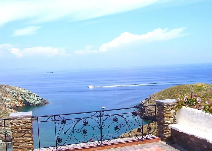 게스트하우스 Kostis 3*