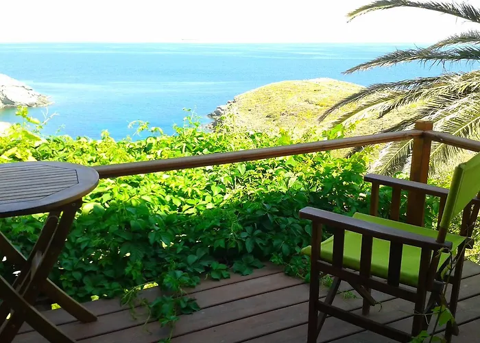 게스트하우스 Kostis Korissia (Kea)